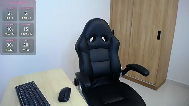 karoll marquez online show from 03-13-26, 04:01