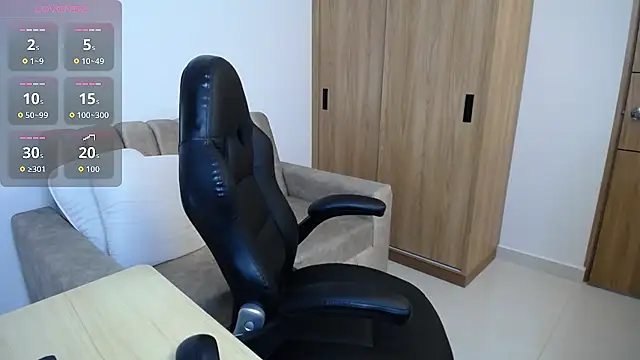 karoll marquez online show from 04-08-26, 08:10