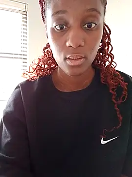 Snapshot of Lucy_Blacksilk chatting on 02-28-26, 01:44 Lucy Blacksilk online show from 02-28-26, 01:44