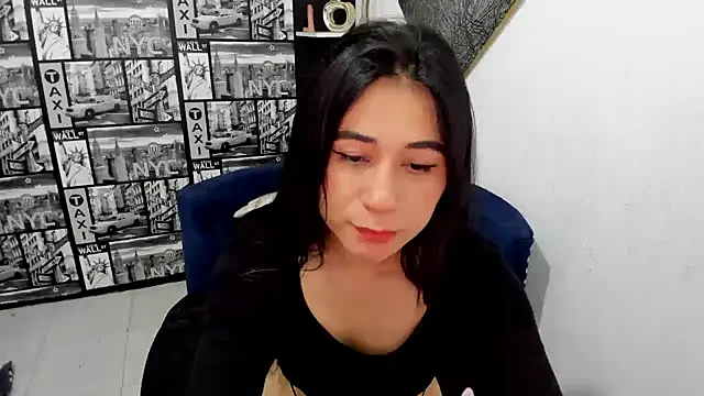 Snapshot of ChloeTurner_ chatting on 03-13-25, 01:29 ChloeTurner online show from 03-13-25, 01:29