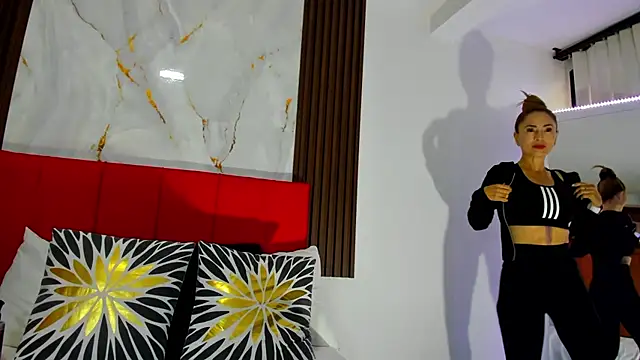 emagarcia online show from 12-22-25, 01:11