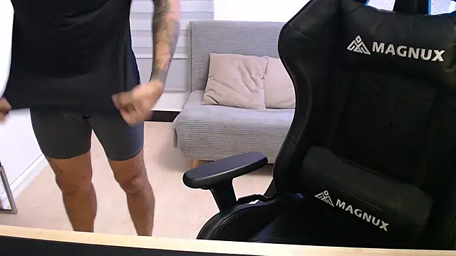 team dinamite69 online show from 02-10-26, 12:37