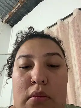 cutiepeach online show from 10-06-25, 12:56