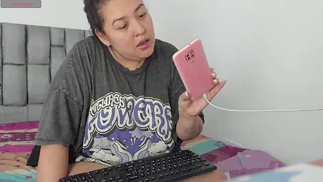 cutiepeach online show from 12-03-24, 10:12