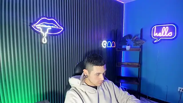 Snapshot of Jefer_rick_ chatting on 02-03-26, 12:43 Jefer rick online show from 02-03-26, 12:43