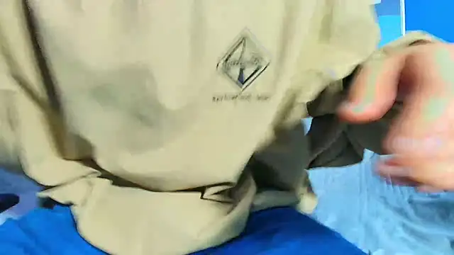 Snapshot of Jefer_rick_ chatting on 02-13-26, 04:40 Jefer rick online show from 02-13-26, 04:40