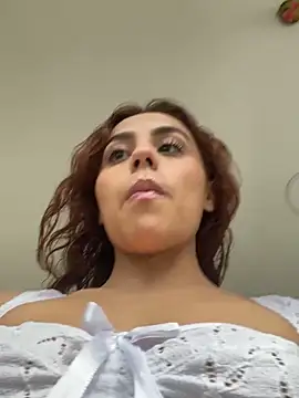 Katee Jones online show from 11-06-25, 08:46