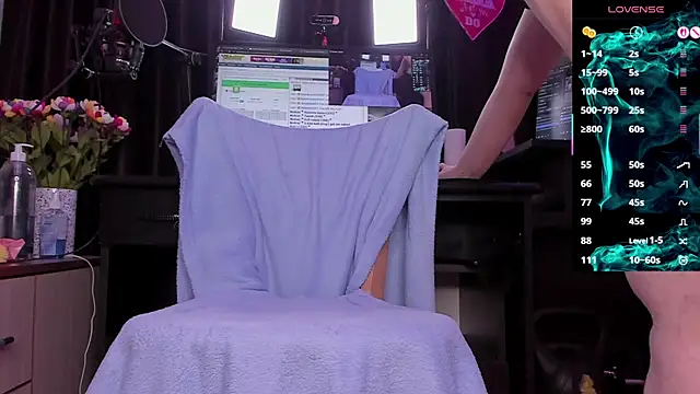 Raissa sky26 online show from 04-15-26, 02:39