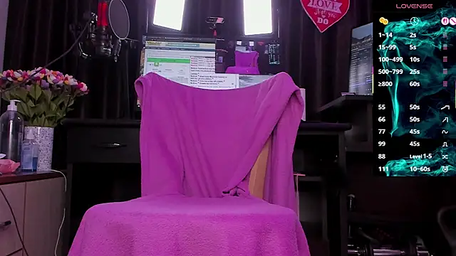 Raissa sky26 online show from 01-12-26, 03:35