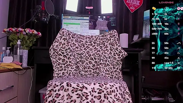 Raissa sky26 online show from 03-01-26, 04:12