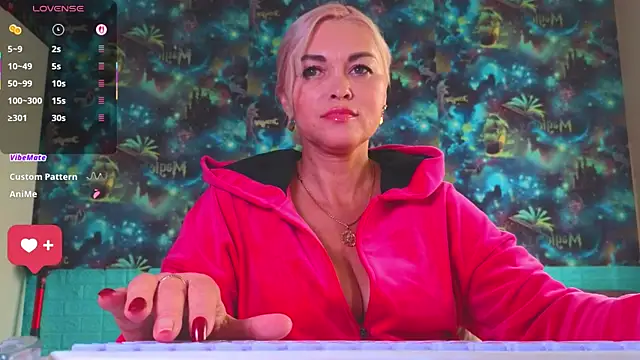 Snow Goddess online show from 09-12-25, 04:01