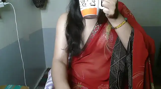 Snapshot of NithyaSingh chatting on 03-11-25, 11:47 NithyaSingh online show from 03-11-25, 11:47