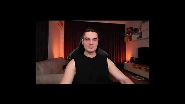 Snapshot of billypassion chatting on 02-02-25, 07:09 billypassion online show from 02-02-25, 07:09