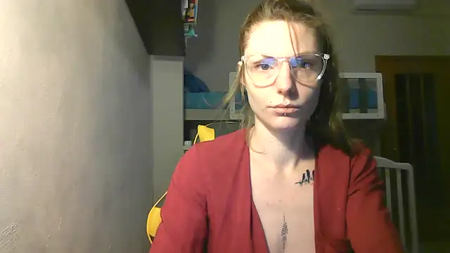 Snapshot of Feli_blue chatting on 01-23-25, 08:46 Feli blue online show from 01-23-25, 08:46