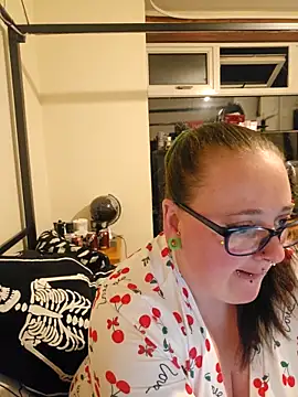 Bunny Cummings online show from 09-14-25, 10:21