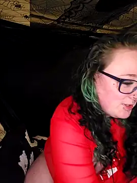 Bunny Cummings online show from 12-17-25, 10:59