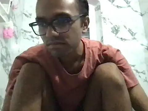 Snapshot of BoyzaraHatke chatting on 07-11-26, 09:48 BoyzaraHatke online show from 07-11-26, 09:48
