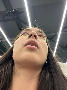 Holly Play online show from 02-23-26, 12:06