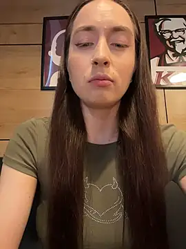 Holly Play online show from 06-02-26, 10:04