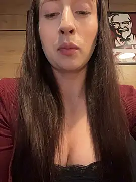Holly Play online show from 07-06-26, 10:00