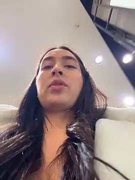 Holly Play online show from 02-26-26, 12:05