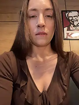 Holly Play online show from 07-07-26, 09:57