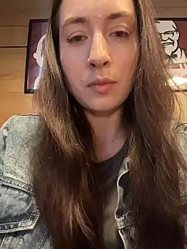 Holly Play online show from 07-12-26, 08:59