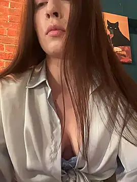 Holly Play online show from 07-27-26, 10:00