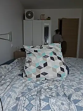 Chaudesquirt online show from 01-09-26, 07:15