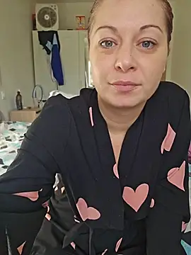 Chaudesquirt online show from 12-03-25, 10:36