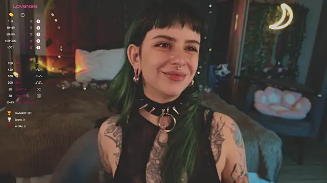 MichaellaMoon online show from 03-08-25, 03:13