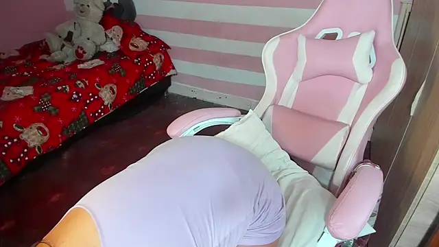 Loveequinn online show from 01-01-25, 08:26