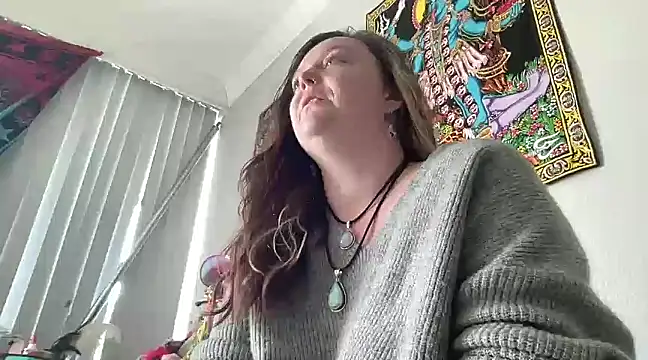 Lyrann89 online show from 01-25-25, 03:41