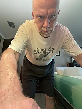 FLSexyGuy online show from 04-15-26, 01:37