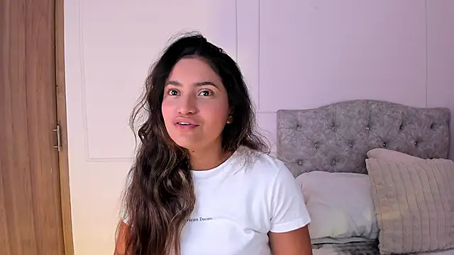 Isa squirt1 online show from 11-08-25, 05:55