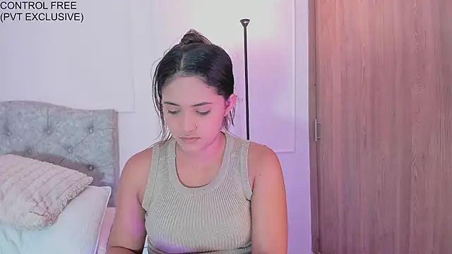 Isa squirt1 online show from 09-29-25, 01:34