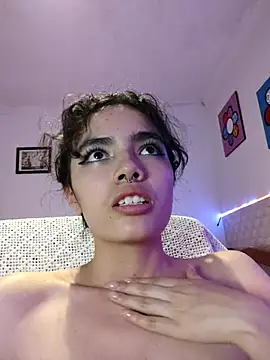 Emily Saez1 online show from 12-07-24, 06:26