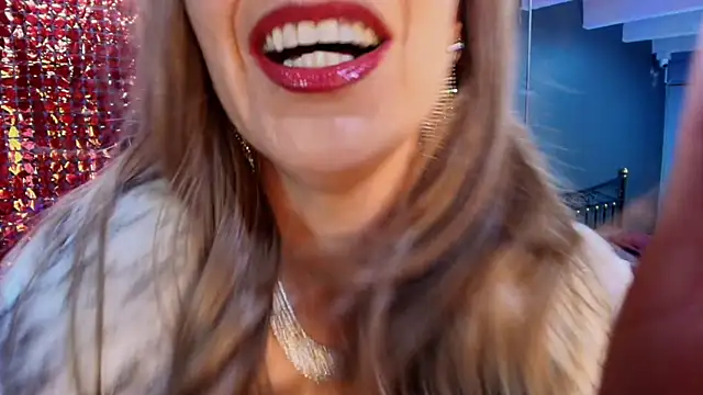 Snapshot of MelaniaKnauss chatting on 09-23-25, 10:28 MelaniaKnauss online show from 09-23-25, 10:28