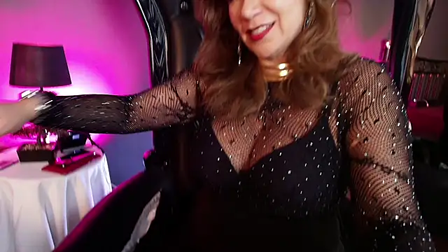 MelaniaKnauss online show from 02-02-26, 08:41