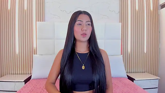 Iris Thompson  online show from 03-10-26, 03:54