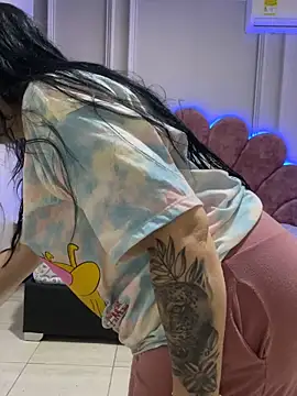 Snapshot of eva_sexx69 chatting on 04-15-26, 12:10 eva sexx69 online show from 04-15-26, 12:10