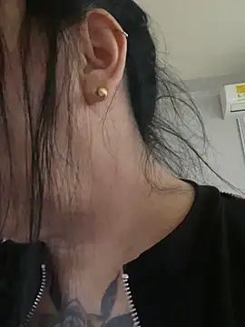 Snapshot of eva_sexx69 chatting on 03-28-26, 12:06 eva sexx69 online show from 03-28-26, 12:06