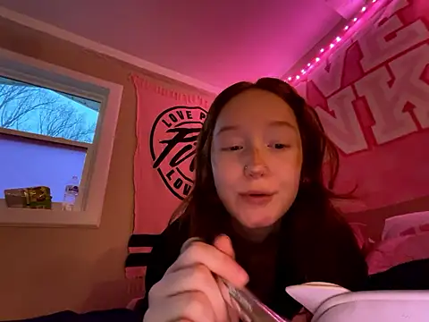 gingerbabe18 online show from 01-09-26, 10:06