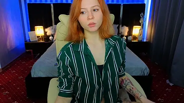 Snapshot of Sasha_Exclusive chatting on 09-28-25, 12:56 Sasha Exclusive online show from 09-28-25, 12:56