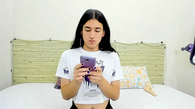 Evil Queen13 online show from 02-05-26, 08:59