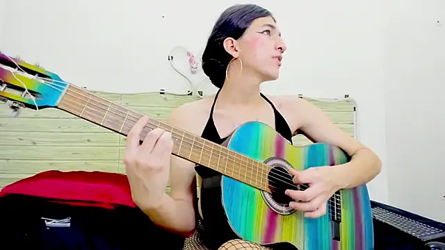 Evil Queen13 online show from 12-13-25, 08:04