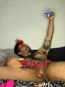 Karlo 98 online show from 10-31-25, 09:11