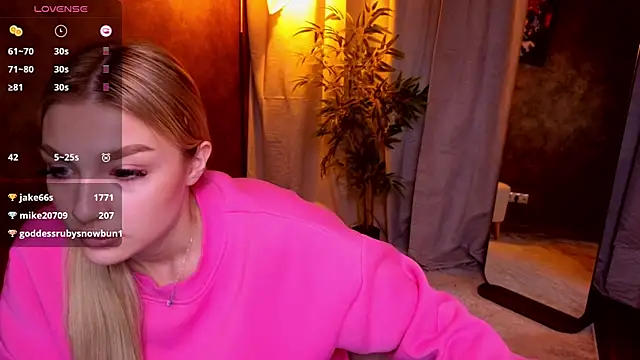 Ella Milla online show from 01-23-25, 11:48