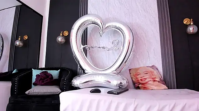 YummyDuooo online show from 04-10-26, 11:50