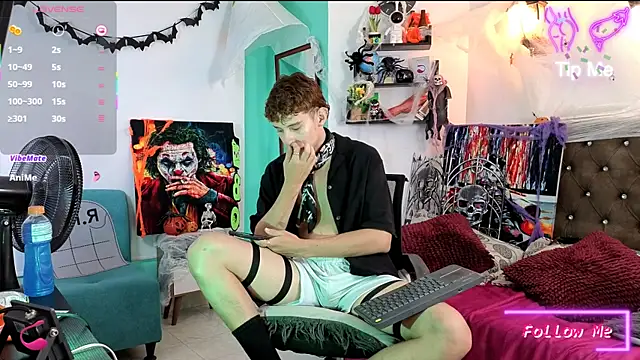 flowers18 online show from 10-16-25, 05:21